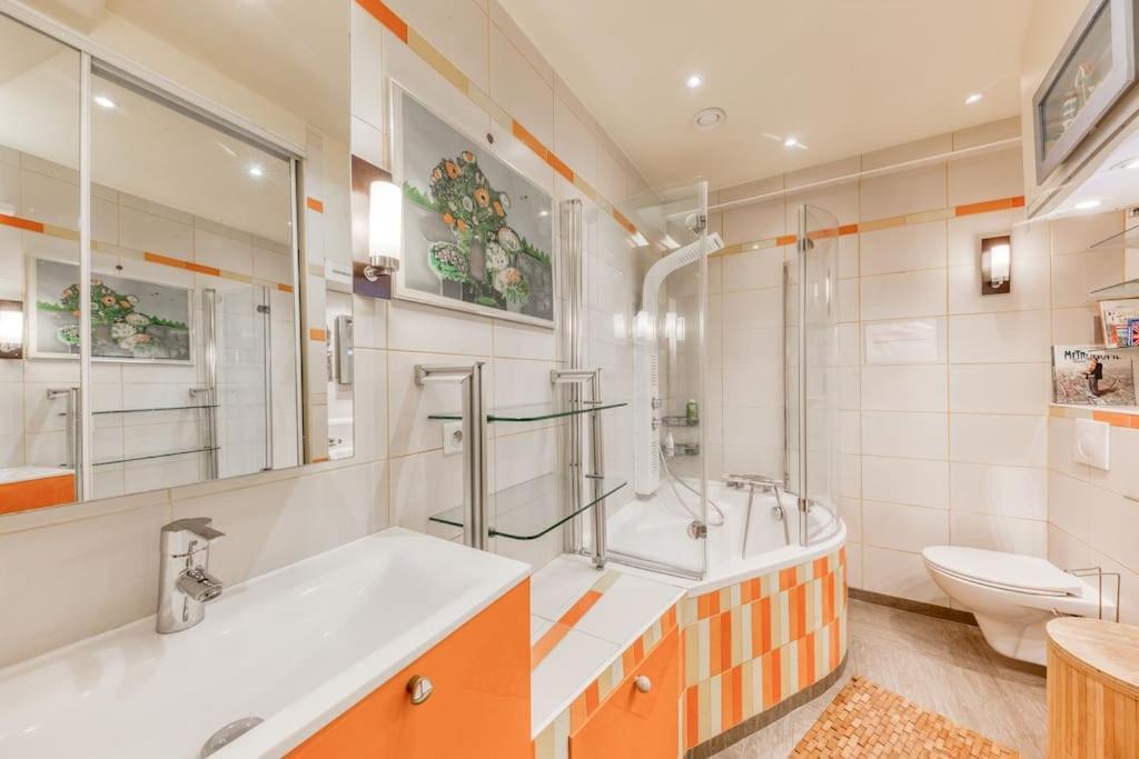 Appartement De Caractere Avec Jardinet Privatif A 1 Min Metro 1, Paris, Disneyland فَنسين المظهر الخارجي الصورة